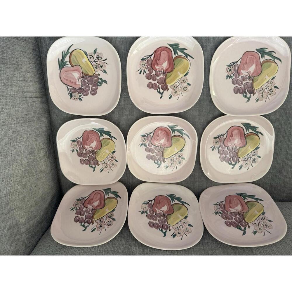 Red‎ Wing Fruit (9) Bread & Butter Plates 6 3/8"